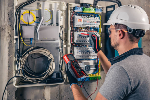 Best Circuit Breaker Repair  in Eatonville, WA